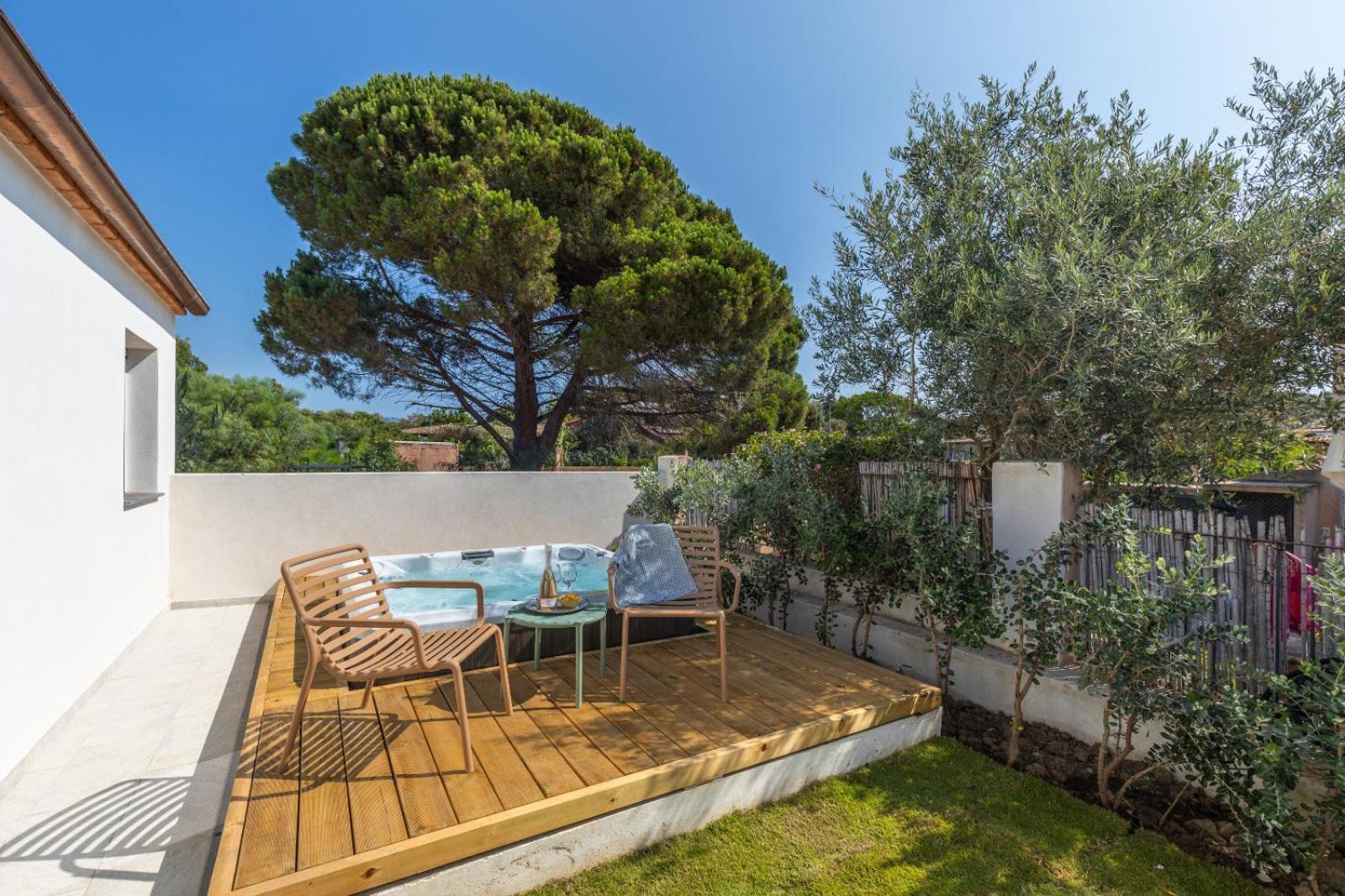 Residence Villa Giulia Àrbatax Exteriér fotografie